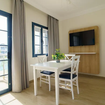 Cordial Marina Blanca