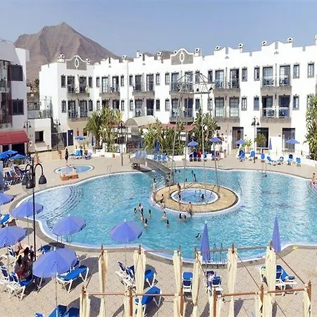 Cordial Marina Blanca מלון