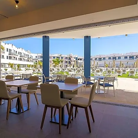 Cordial Marina Blanca Hotel 4*