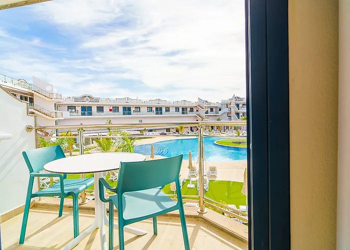 Cordial Marina Blanca Hotell 4*