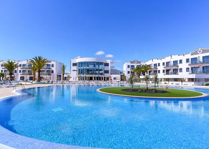 Cordial Marina Blanca 호텔