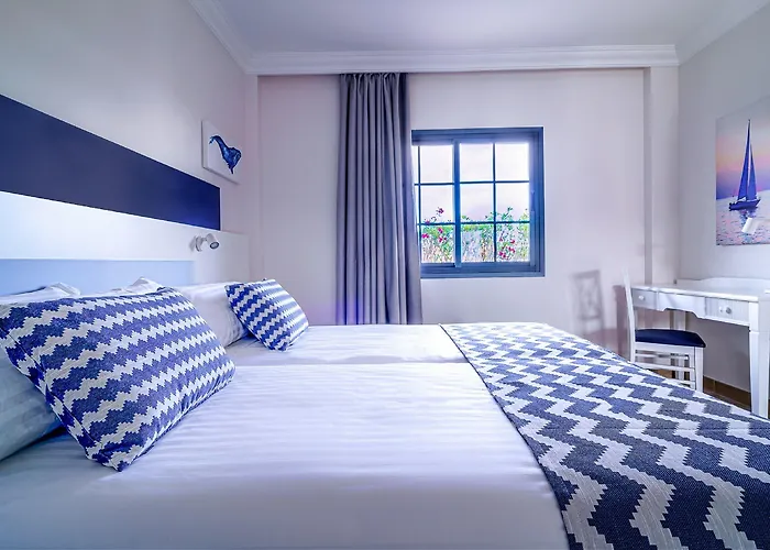 Cordial Marina Blanca 플라야블랑카